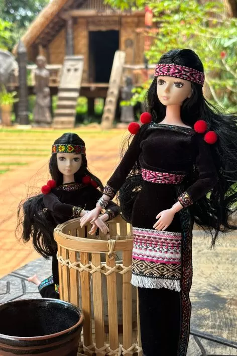 Búp bê dân tộc Ê Đê