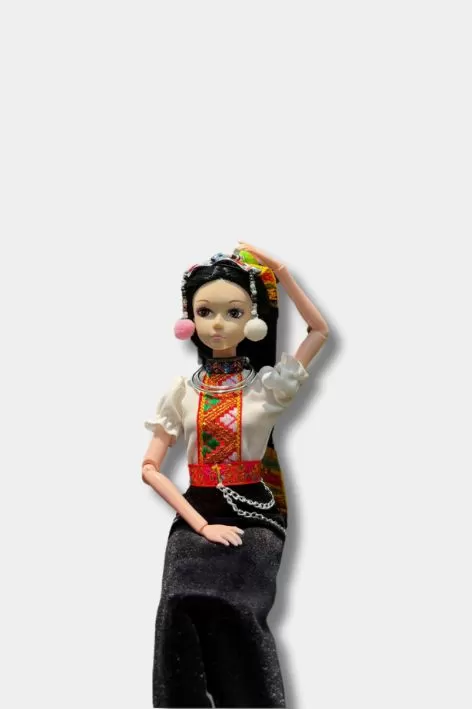 Búp bê dân tộc Thái