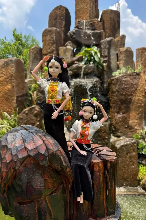 Búp bê dân tộc Thái